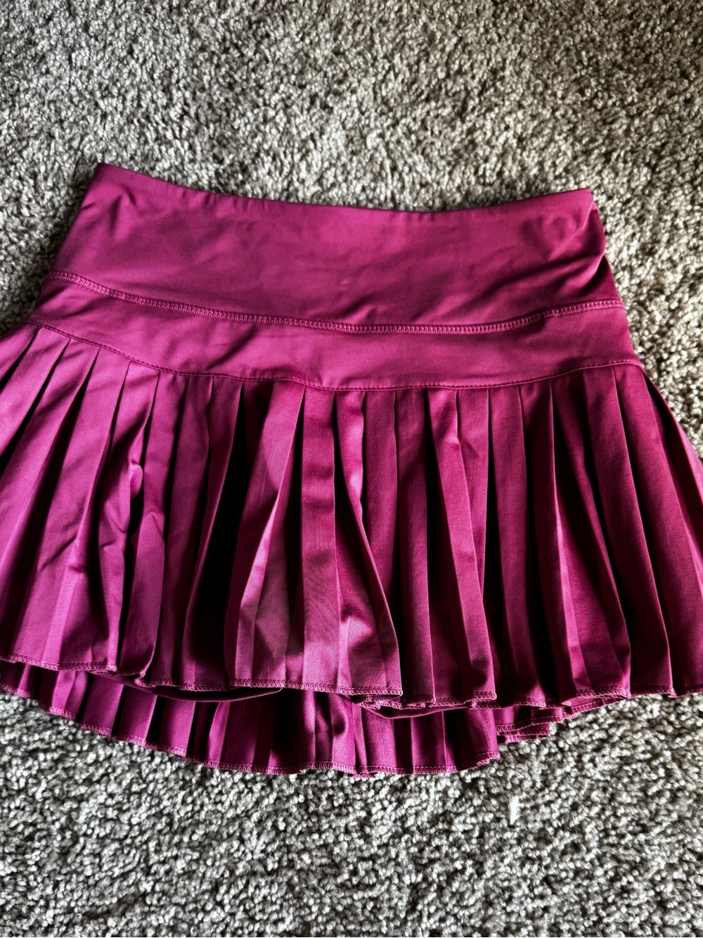 Gold Hinge Women's Pleated Active Skirt in Magenta